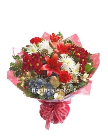 Bouquet bello di fiori assortiti, confezionato